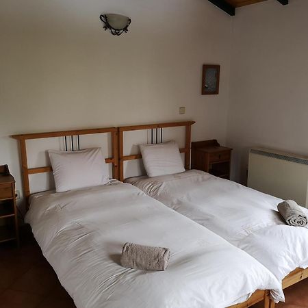 Ablanque La Casa Blanca Del Alto Tajo 게스트하우스 외부 사진